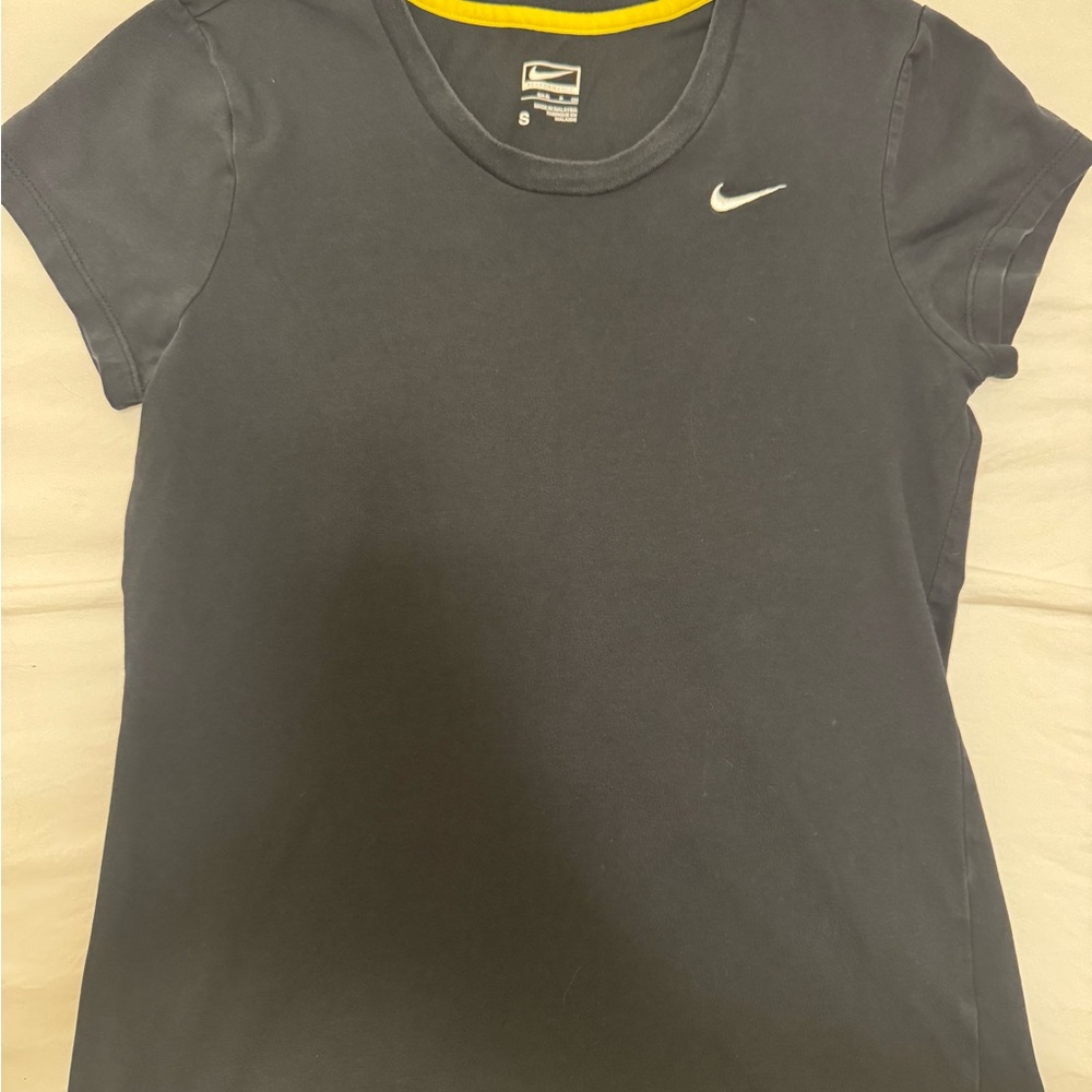 Nike Women’s Black Tee